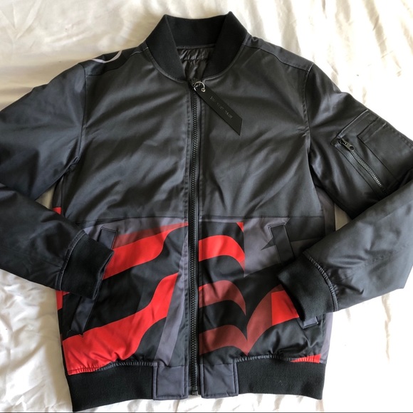 Barney’s The Very Warm Reversible Bomber Jacket - Picture 4 of 8